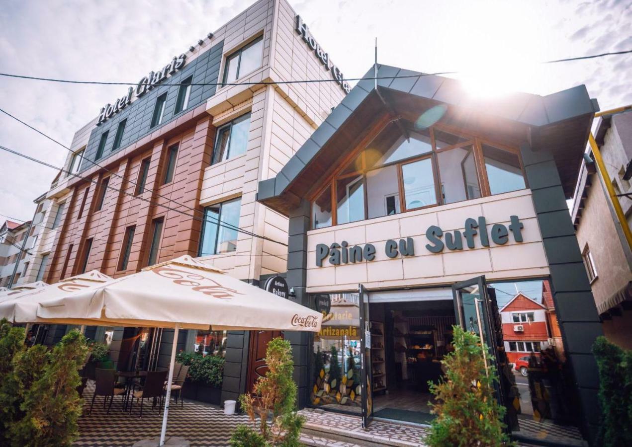 Hotel Glaris Tirgu Frumos Eksteriør billede