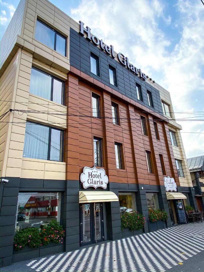 Hotel Glaris Tirgu Frumos Eksteriør billede